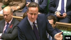 Улуу Британиянын премьер-министри Дэвид Камерон Сириядагы исламисттерге авиасокуу уруу боюнча демилге көтөргөн.