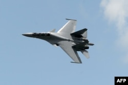 SU-30m qiruvchi uchoqlari