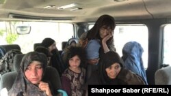 آرشیف- شماری از زنان معتاد به مواد مخدر در ولایت هرات