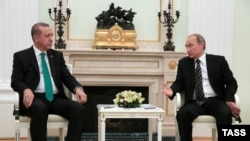 Президент Турции Реджеп Эрдоган (слева) и президент России Владимир Путин. Москва, 23 сентября 2015 года.