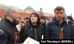 Udaltsov (left) and Boris Nemtsov in Red Square in April 2012