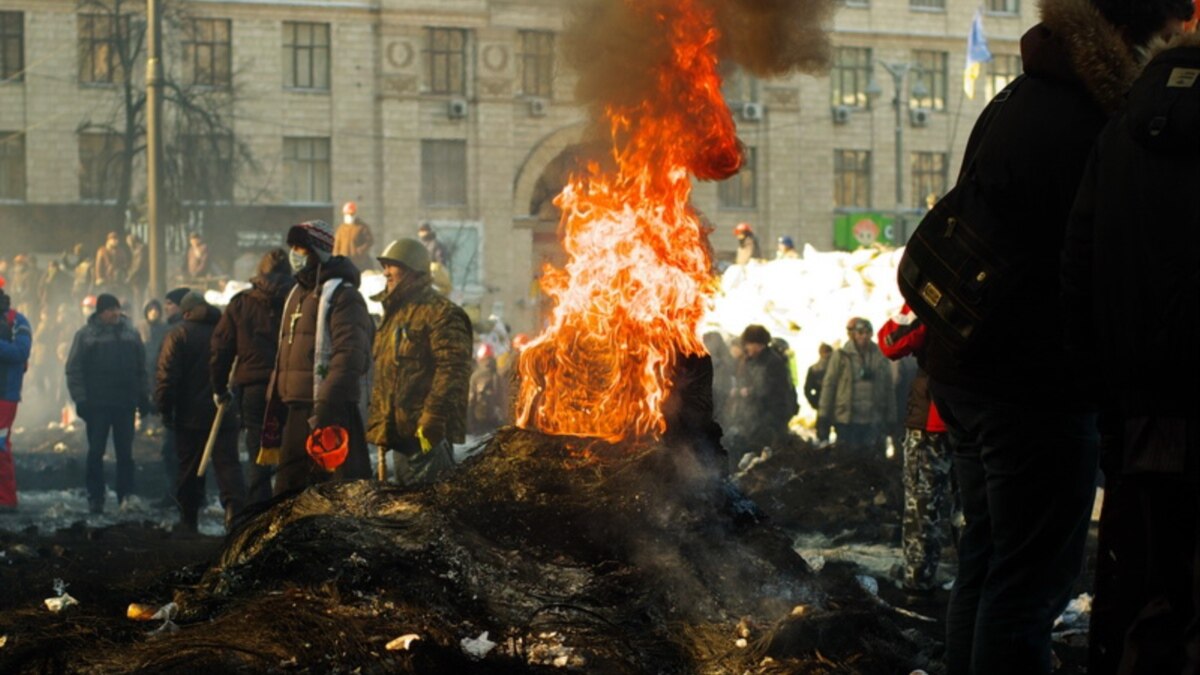 Киевские события. Майдан на Украине в 2014 Грушевского. Украина дорого заплатила за Евромайдан.