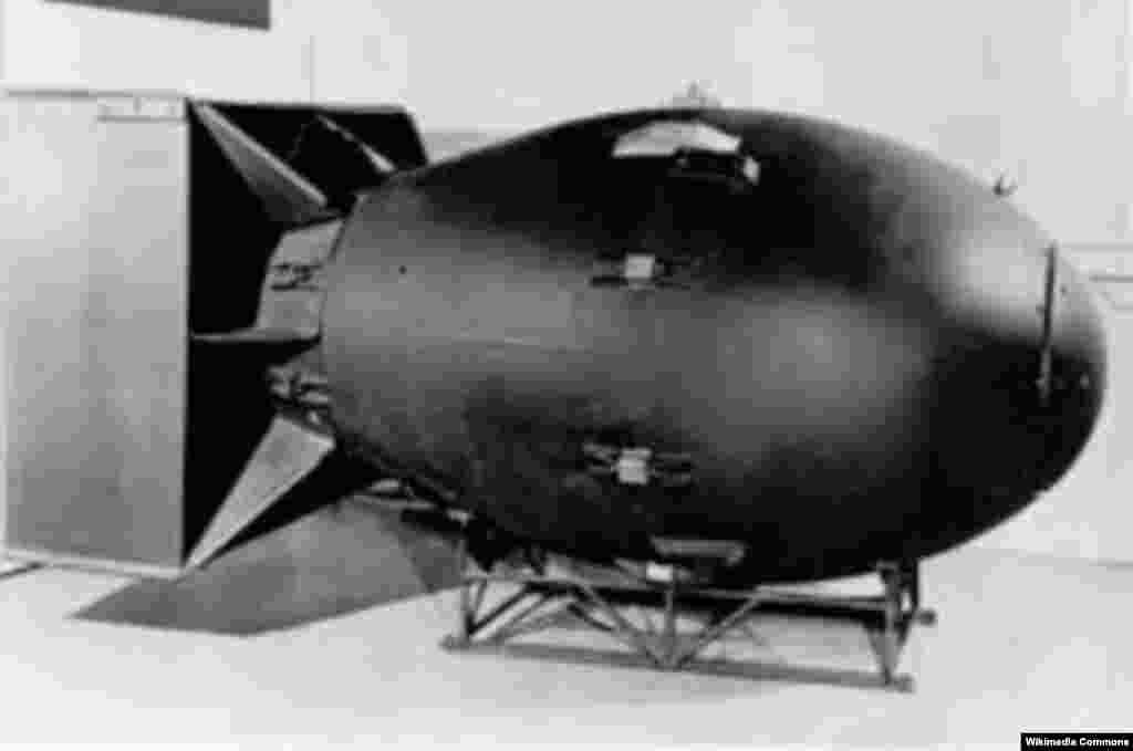 &bdquo;Little Boy&rdquo;, bomba atomică aruncată asupra orașului Hiroshima.&nbsp;