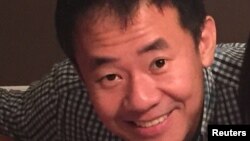 شیو وانگ امریکایی چینایی‌الاصل که در ایران به جرم جاسوسی زندانی شد.