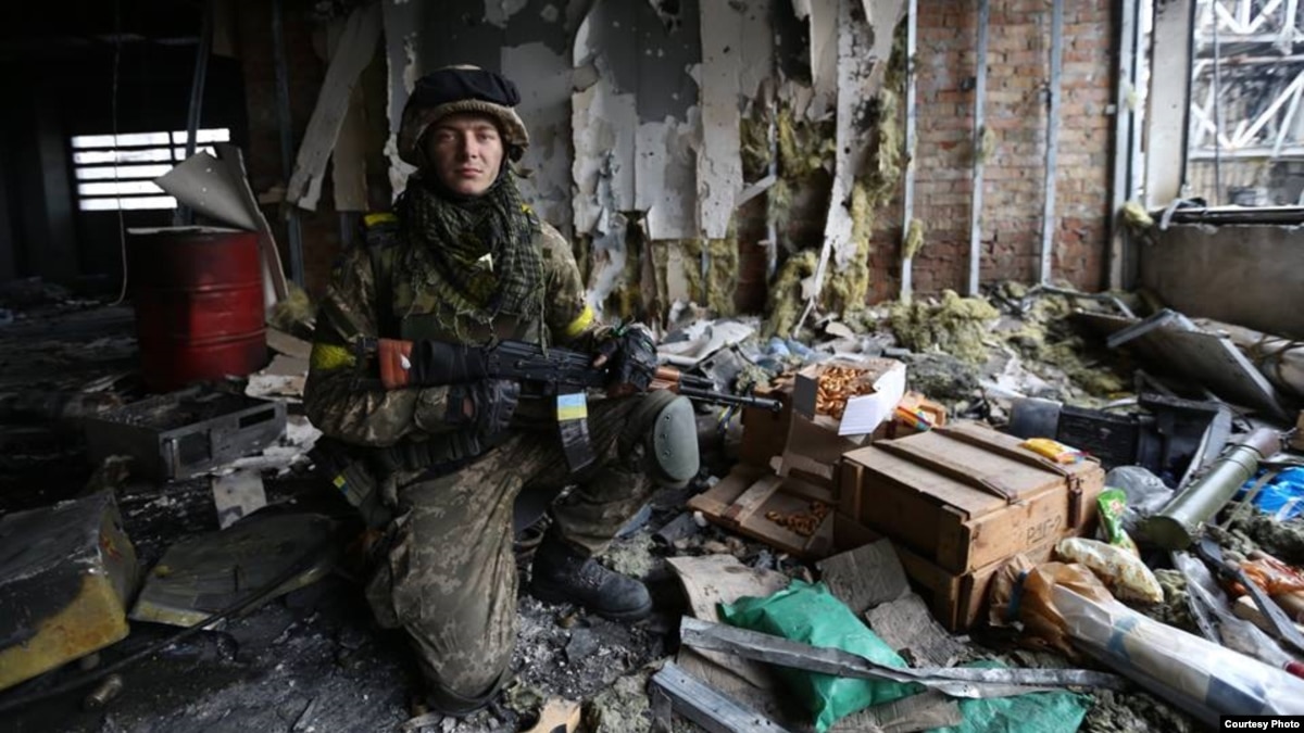 Interview: Ukrainian 'cyborg' Describes Nine Days Defending Donetsk Airport