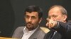 محمود احمدی نژاد از ادبیات رییس دانشگاه کلمبیا انتقاد کرد.