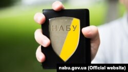 Детективи НАБУ здійснюють обшуки за місцем роботи та проживання окремих службових осіб Національної гвардії