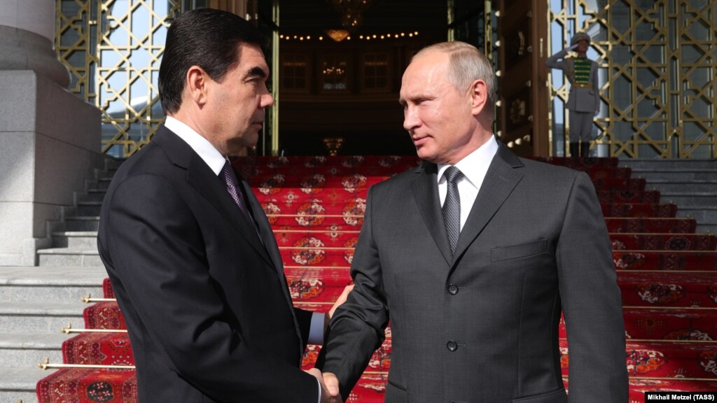 Putin Visits Turkmenistan