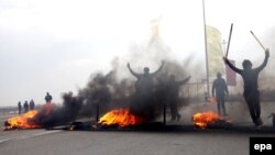 Акция протеста иракских суннитов в провинции Анбар. 30 декабря 2013 года.