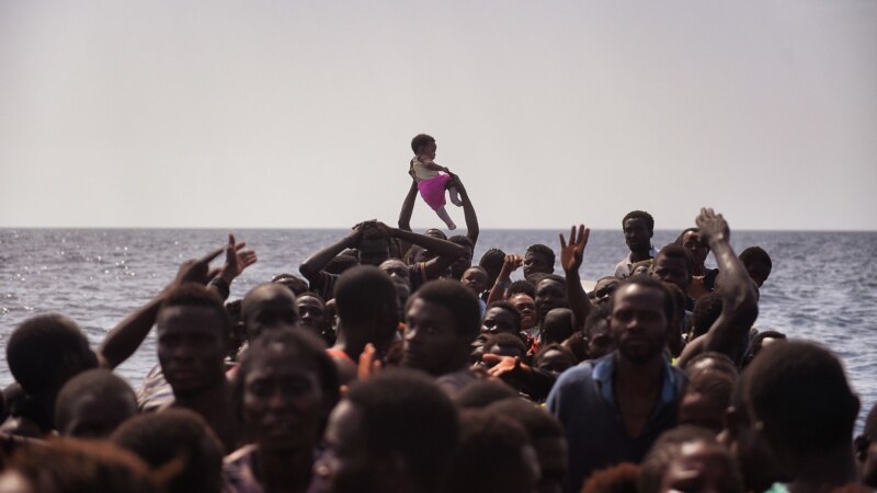 ИОМ: 90 загинати миграни на брегот на Либија