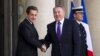 Францияның сол кездегі президенті Николя Саркози (сол жақта) мен Қазақстан президенті Нұрсұлтан Назарбаев. Париж, 19 қыркүйек 2011 жыл.