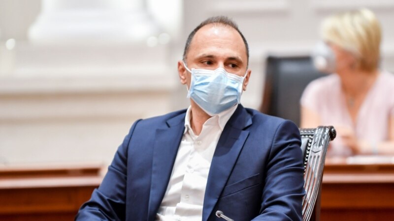 Министерот Спасовски е хоспитализиран, потврди Филипче