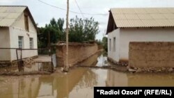 Дар Тоҷикистон солона садҳо хона дар натиҷаи обхезӣ осеб мебинанд.