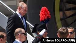 Президент России Владимир Путин после прибытия в Италию с визитом. Рим, 4 июля 2019 года.