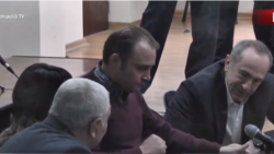 Քոչարյանի և մյուսների գործով նիստը հետաձգվեց. Միհրան Պողոսյանի նկատմամբ կիրառվեց դատական սանկցիա