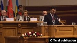 Фотография - пресс-служба Национального Собрания Армении