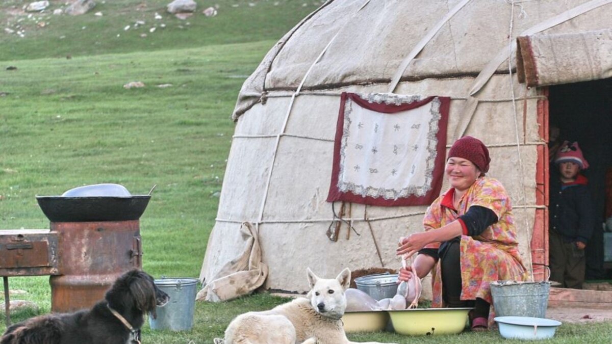 Кыргызская юрта: Связь времен....