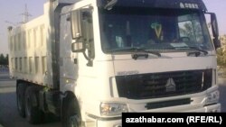 Сўнгги йилларда Марказий Осиё мамлакатлари ҳам Sinotruk юк машиналарини кўп сотиб олмоқда.
