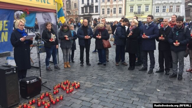 Організатори акції зачитали імена 85 дітей, які загинули під час Голодомору, Прага, 4 листопада 2018 року