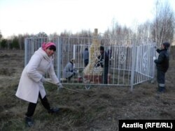 Луиза Шәмсетдинова Искер урынын чистартуда