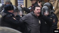 Задержания в центре Москвы 2 апреля 2017 г.
