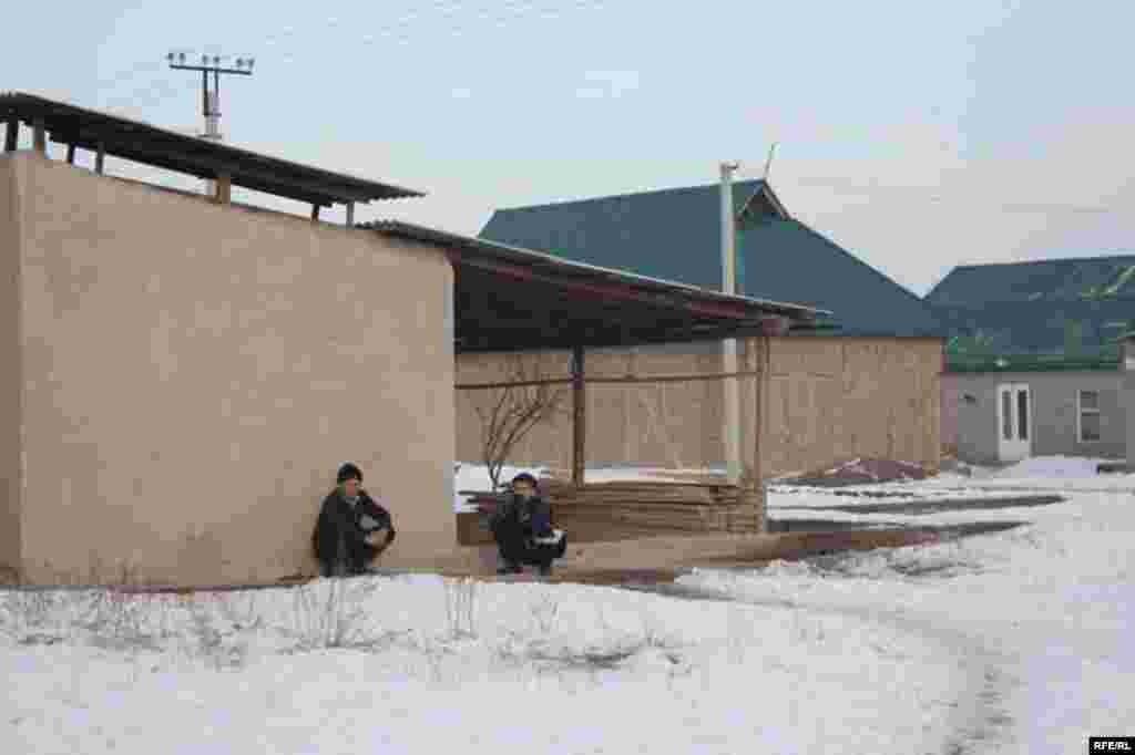 Бишкекские новостройки зимой #13