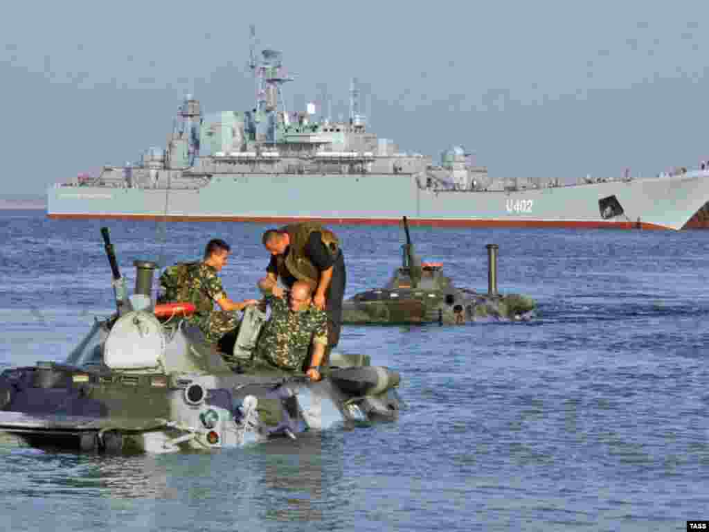 Совместные учения ВМФ Украины и НАТО в Крыму, 24 июля 2008