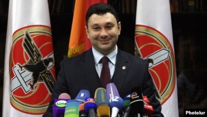 Armenia - Eduard Sharmazanov, spokesman for the ruling Republican Party, at a news conference in Yerevan, 15Feb2017.