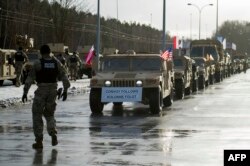 Военнослужащие США участвуют в учениях на севере Польши, 2017 год