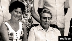 Leonid Brejnev və tibb bacısı Nina