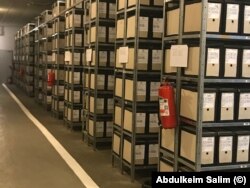 Zeci de kilometri de dosare în arhivele de la Consiliul Național de Studiere a Arhivelor Securității