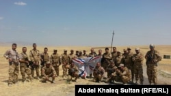 Un regiment cu militari creștini din Irak, format recent la Duhok, pentru a combate militanții islamici