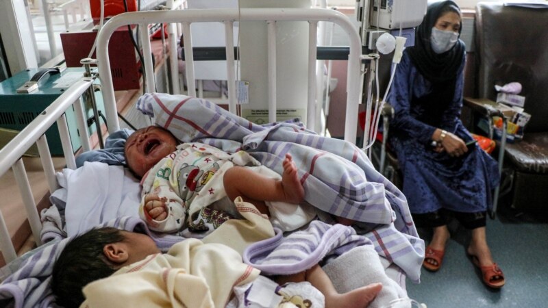 Broj poginulih u napadu na porodilište u Kabulu povećan na 24