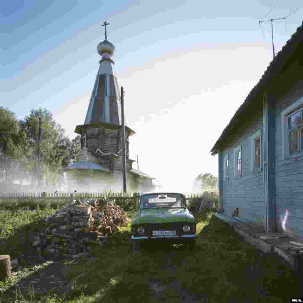 Russia's Vanishing Wooden Churches #40