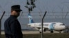 Авиалайнер Egypt Air исчез во время полета из Парижа в Каир