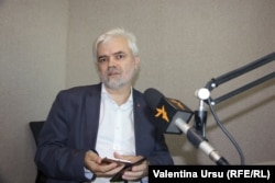 Valentin Balan în studioul Europei Libere de la Chișinău