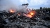 Ուկրաինա - Կործանված «Բոինգ»-ի այրվող բեկորները, Դոնբաս, 17-ը հուլիսի, 2014թ․