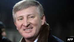 Ukrainian industrialist Rinat Akhmetov is worth an estimated $6.7 billion.