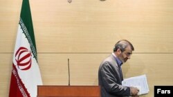 عباسعلی کدخدایی، سخنگوی شورای نگهبان، روز یکشنبه نتوانست رای نمایندگان مجلس برای عضویت دوباره در این شورا به دست آورد.