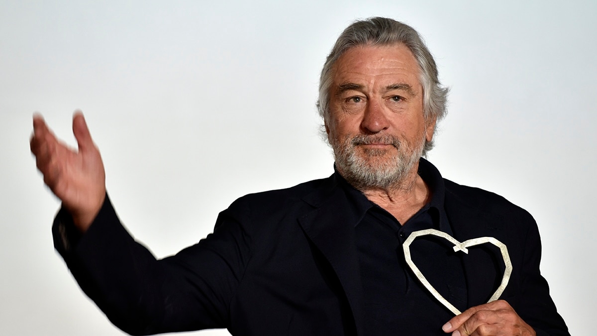 От страшен мафиот до капризен старец. Той може да бъде