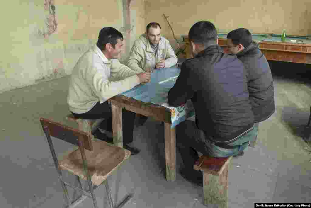 With the local quarry no longer in operation, many men are unemployed and often seek temporary work elsewhere. Ethnic Armenians look to Yerevan while ethnic Azeris find work in Baku.