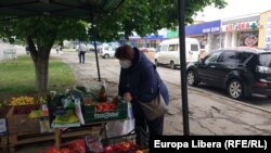 Tarabă redeschisă la Tiraspol după două luni de carantină.