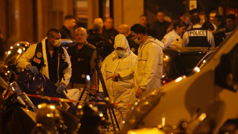 Parižde terror hüjümini amala aşyrmakda aýyplanýan “Çeçenistanda doguldy”