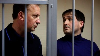 Подсудимые Андрей Ковальчук (слева) и Иштимир Худжамов в Дорогомиловском районном суде Москвы, ноябрь 2019 года