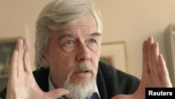 როლფ-დიტერ ჰოიერი