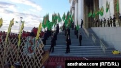 Туркменские студенты. Архивное фото.