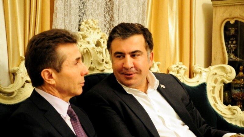 სააკაშვილი „დამხობის“ ბრალდების შემდეგ „ივანიშვილის ზვიგენს“ მიმართავს და „გათავისუფლებას“ ჰპირდება