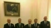 Владимир Путин с предполагаемыми руководителями частной военной компании "Вагнер"