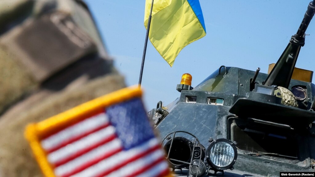 На початку війни Україна створила «Іноземний легіон» для громадян інших країн, котрі хочуть допомогти захистити країну від російського вторгнення. Повідомлялося, що у його складі служать представники 55 країн