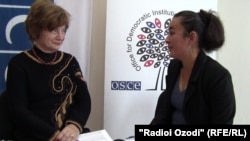 Параскива Бадеску отвечает на вопросы корреспондента Радио Озоди Ганджины Гандж